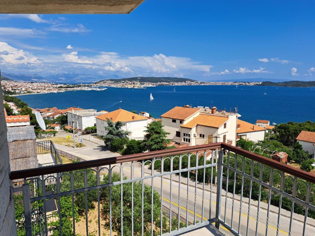 Apartment With Splendid Sea View 特罗吉尔 外观 照片