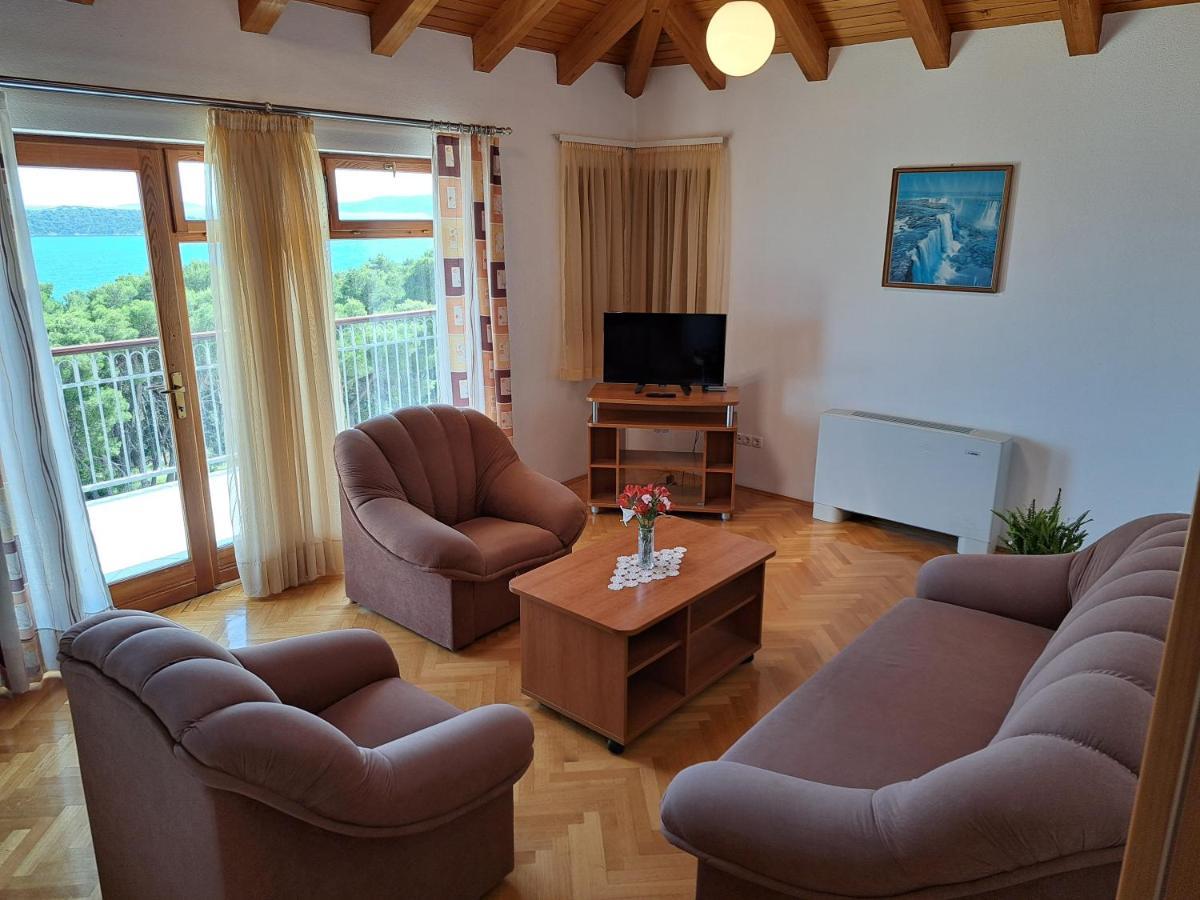 Apartment With Splendid Sea View 特罗吉尔 外观 照片