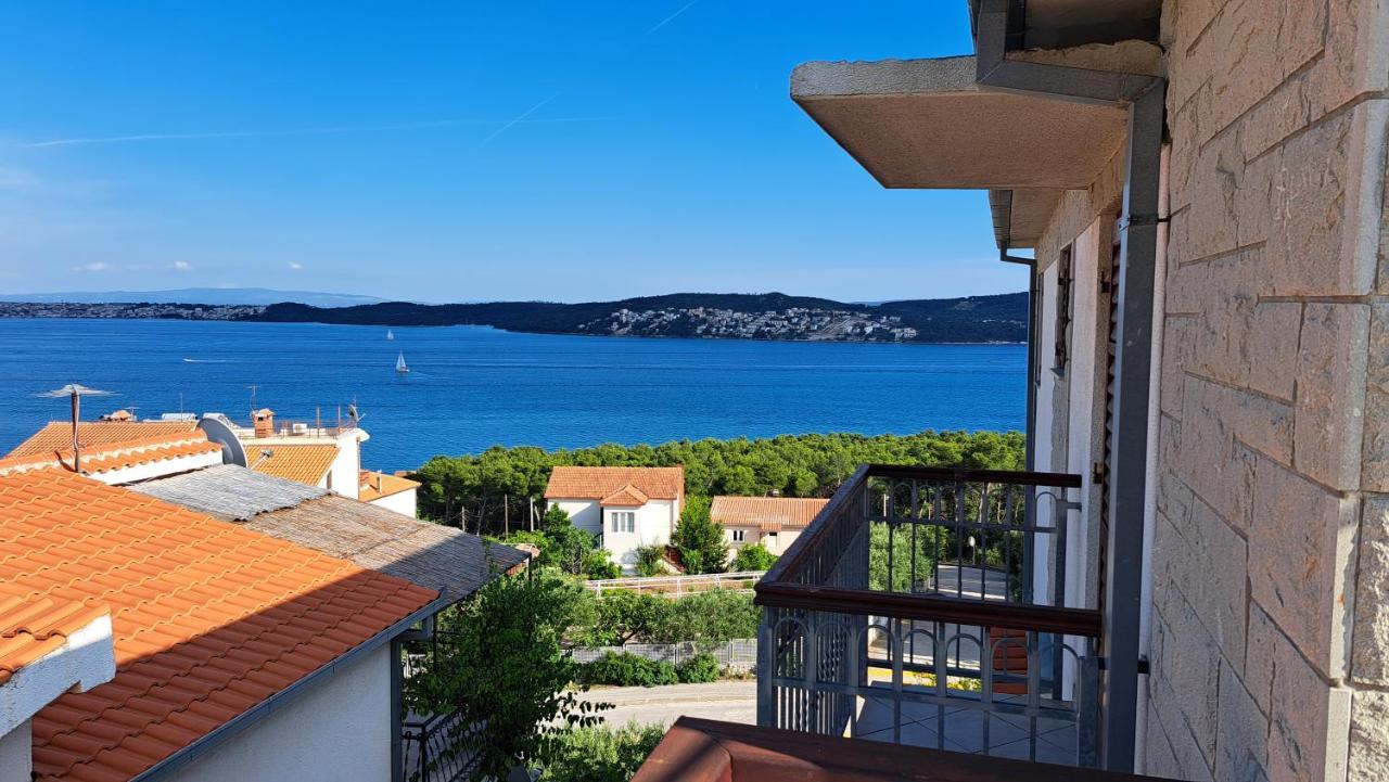 Apartment With Splendid Sea View 特罗吉尔 外观 照片