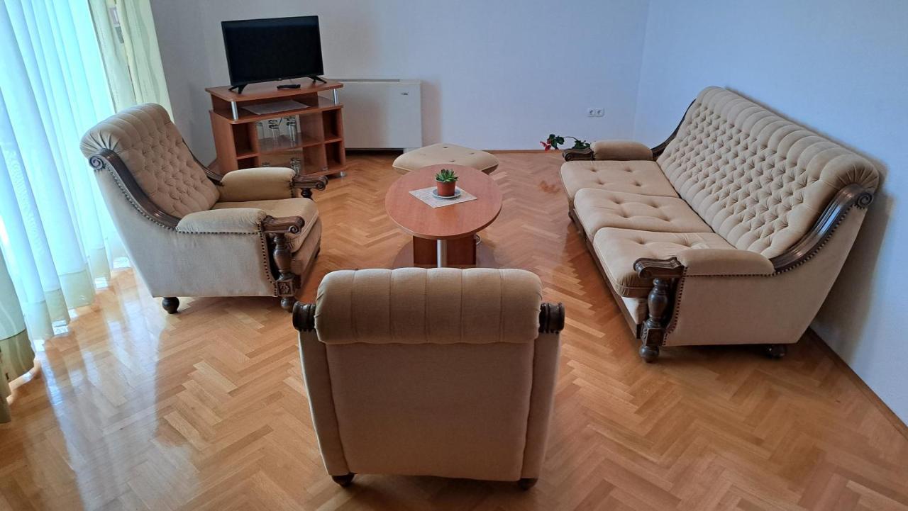 Apartment With Splendid Sea View 特罗吉尔 外观 照片