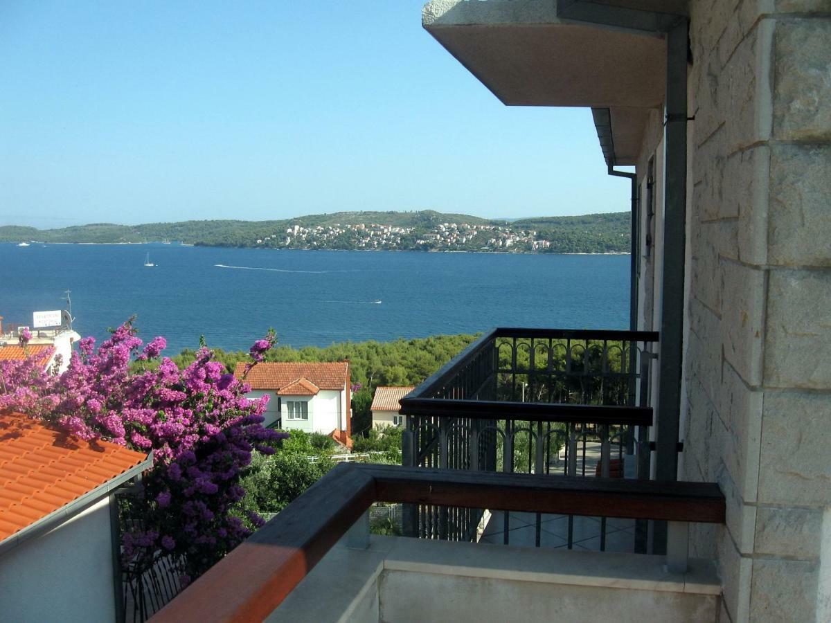 Apartment With Splendid Sea View 特罗吉尔 外观 照片