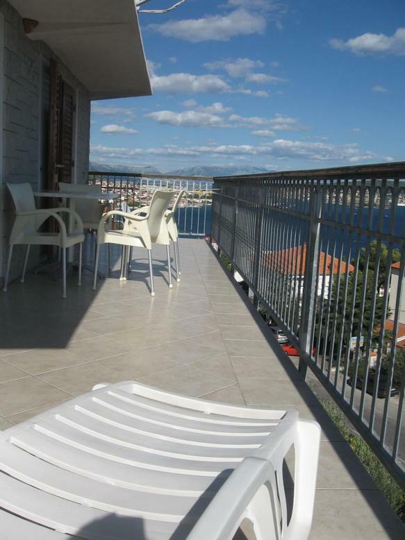 Apartment With Splendid Sea View 特罗吉尔 外观 照片