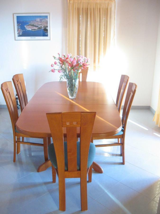 Apartment With Splendid Sea View 特罗吉尔 外观 照片
