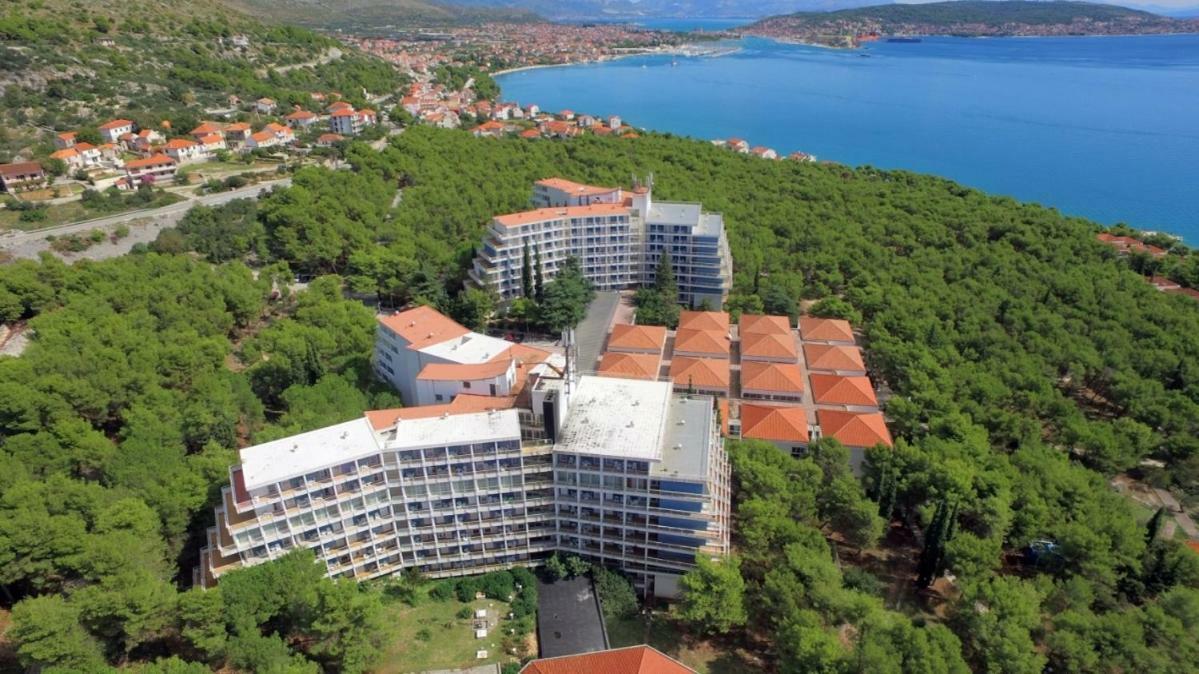 Apartment With Splendid Sea View 特罗吉尔 外观 照片