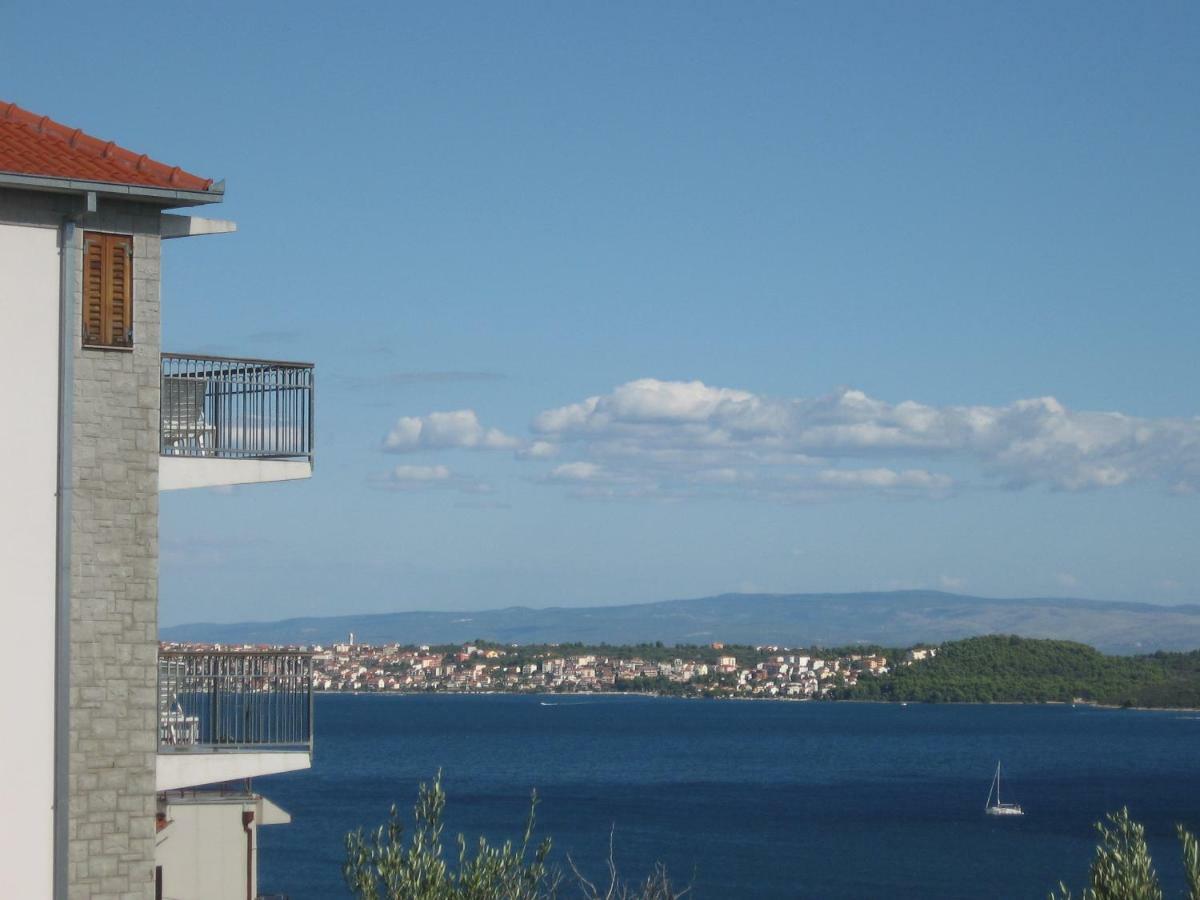 Apartment With Splendid Sea View 特罗吉尔 外观 照片