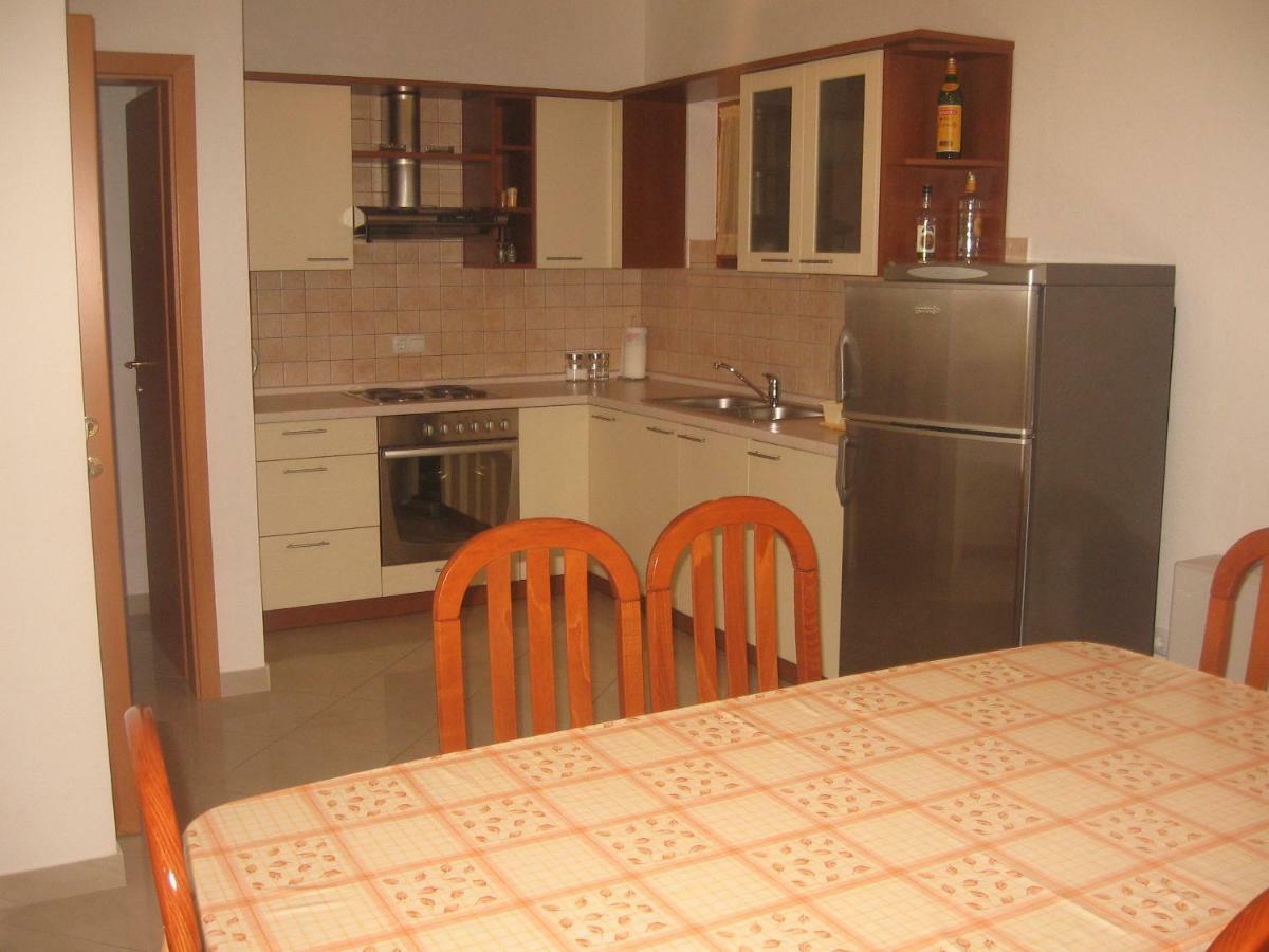 Apartment With Splendid Sea View 特罗吉尔 外观 照片